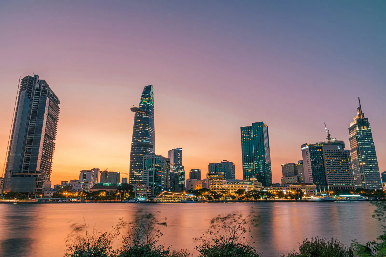 Cẩm nang du lịch Đà Nẵng tự túc — từ check-in đến ẩm thực
