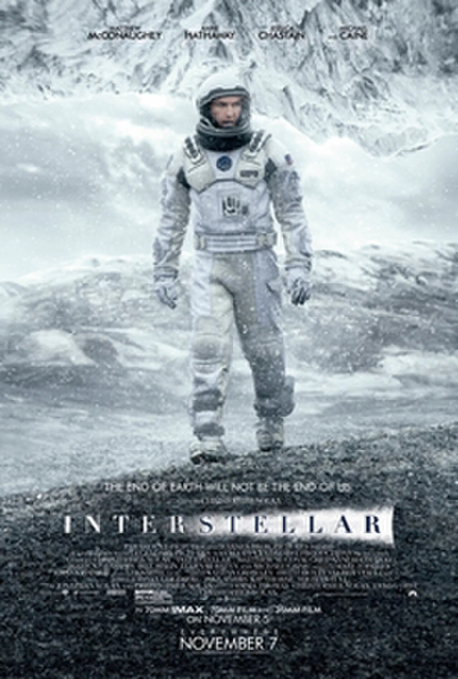 Interstellar (2014) của Christopher Nolan — review phim khoa học viễn tưởng về tình yêu và thời gian.