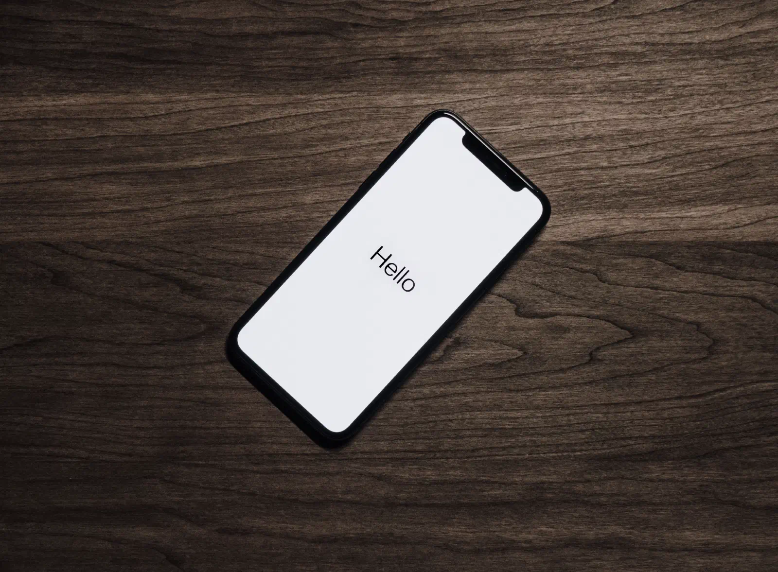 Lịch sử iPhone qua từng thế hệ — 2007 đến nay