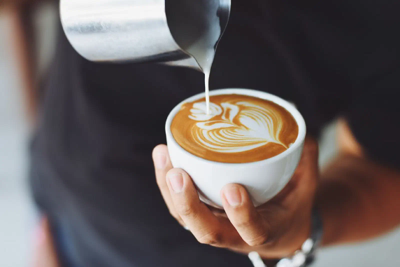 Top 10 Quán Cà Phê Quận 3: Từ Rooftop Chill Đến Coffee Roastery